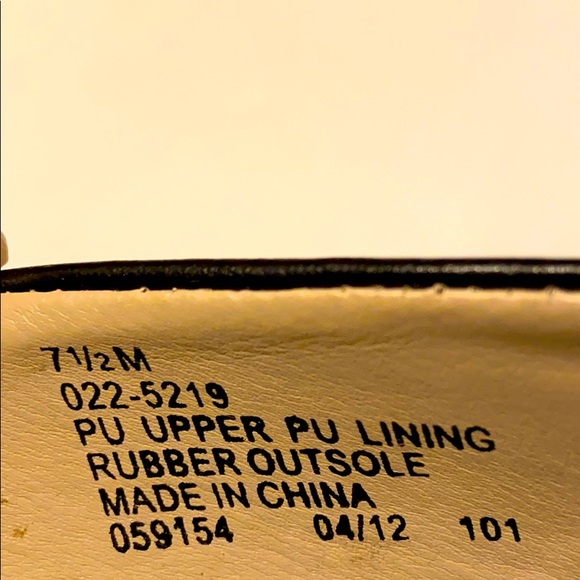 Black Faux Leather Close Toe Platform Stiletto - Picture 4 of 10